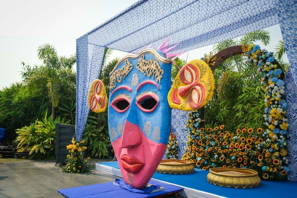 Sculptural mask installation