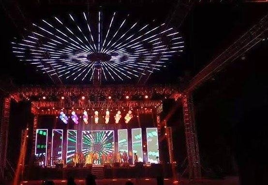 Concert-style stage lighting
