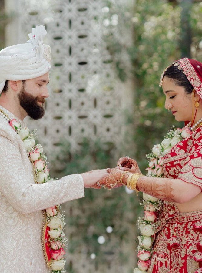 Isha Trakru's wedding